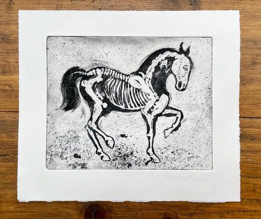 Sugar lift horse skeleton etching