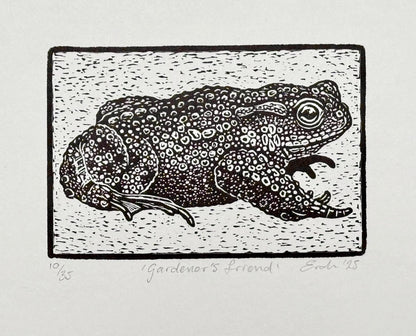 Toad wood engraving